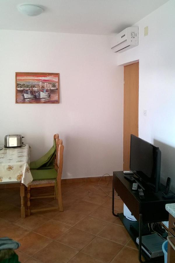 Apartment Rabac 2323B Buitenkant foto